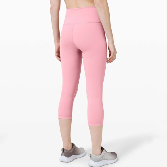 Lululemon pink taupe Wunder Under Crop high rise *Full-On Luxtreme 21" leggings - Picture 6 of 9